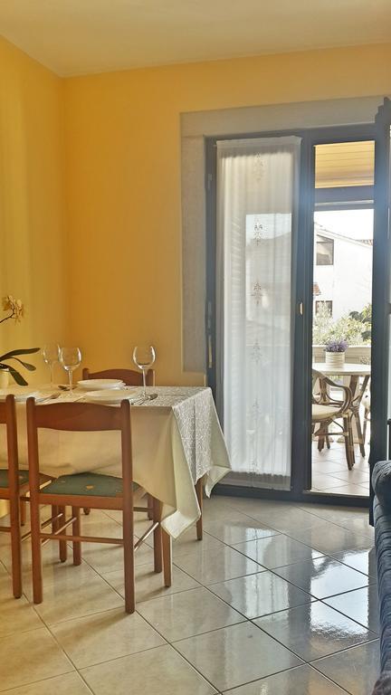Apartment Maras ポレッチ エクステリア 写真