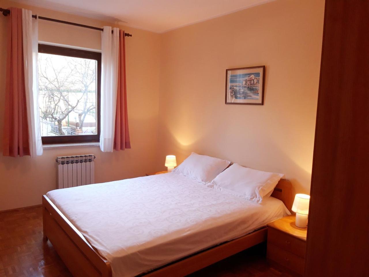 Apartment Maras ポレッチ エクステリア 写真